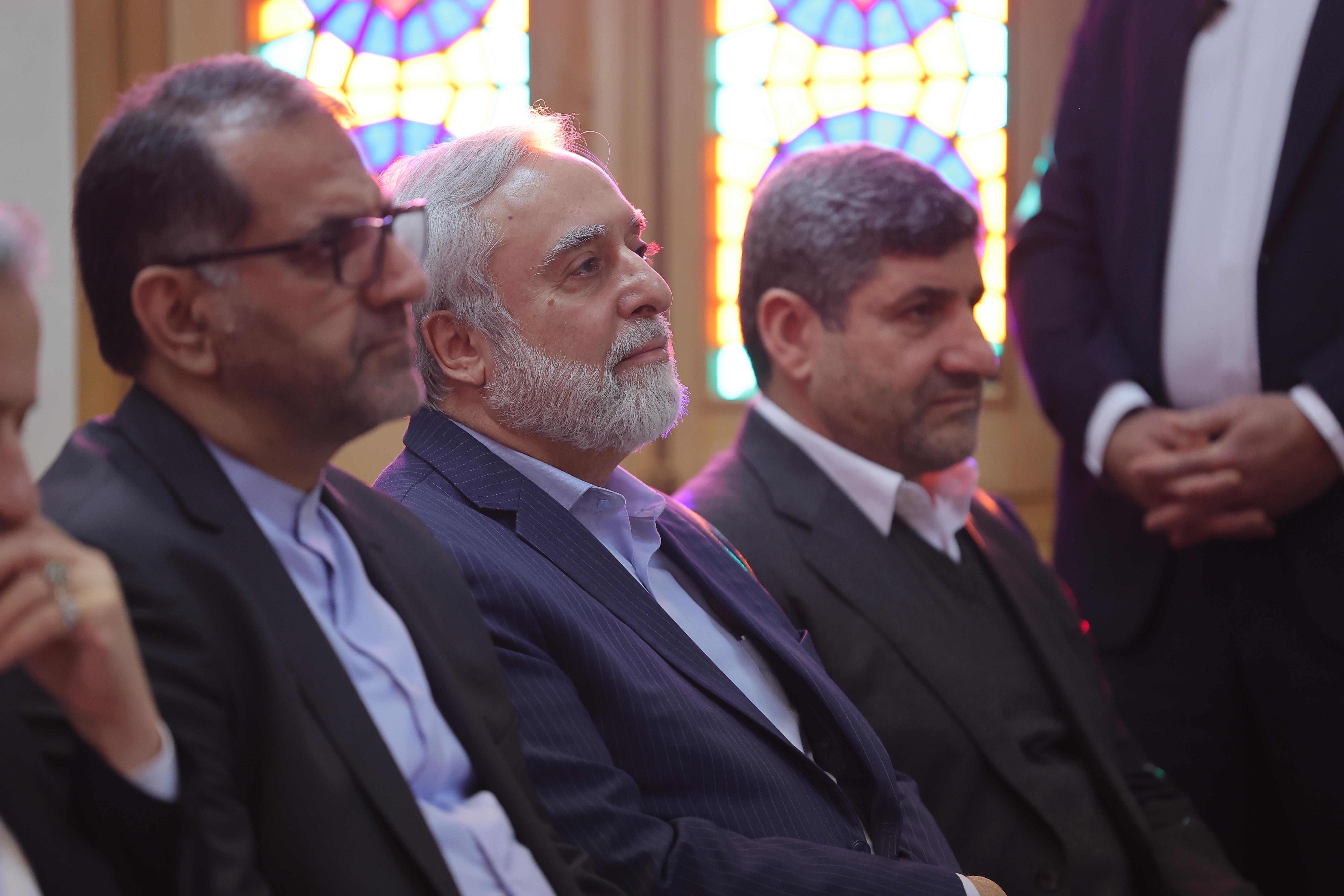 تکریم و معارفه