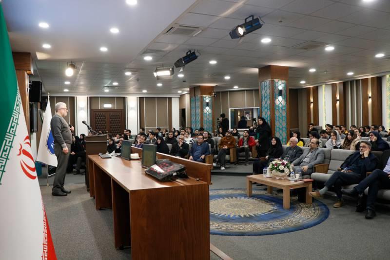 کاشتن برای آینده