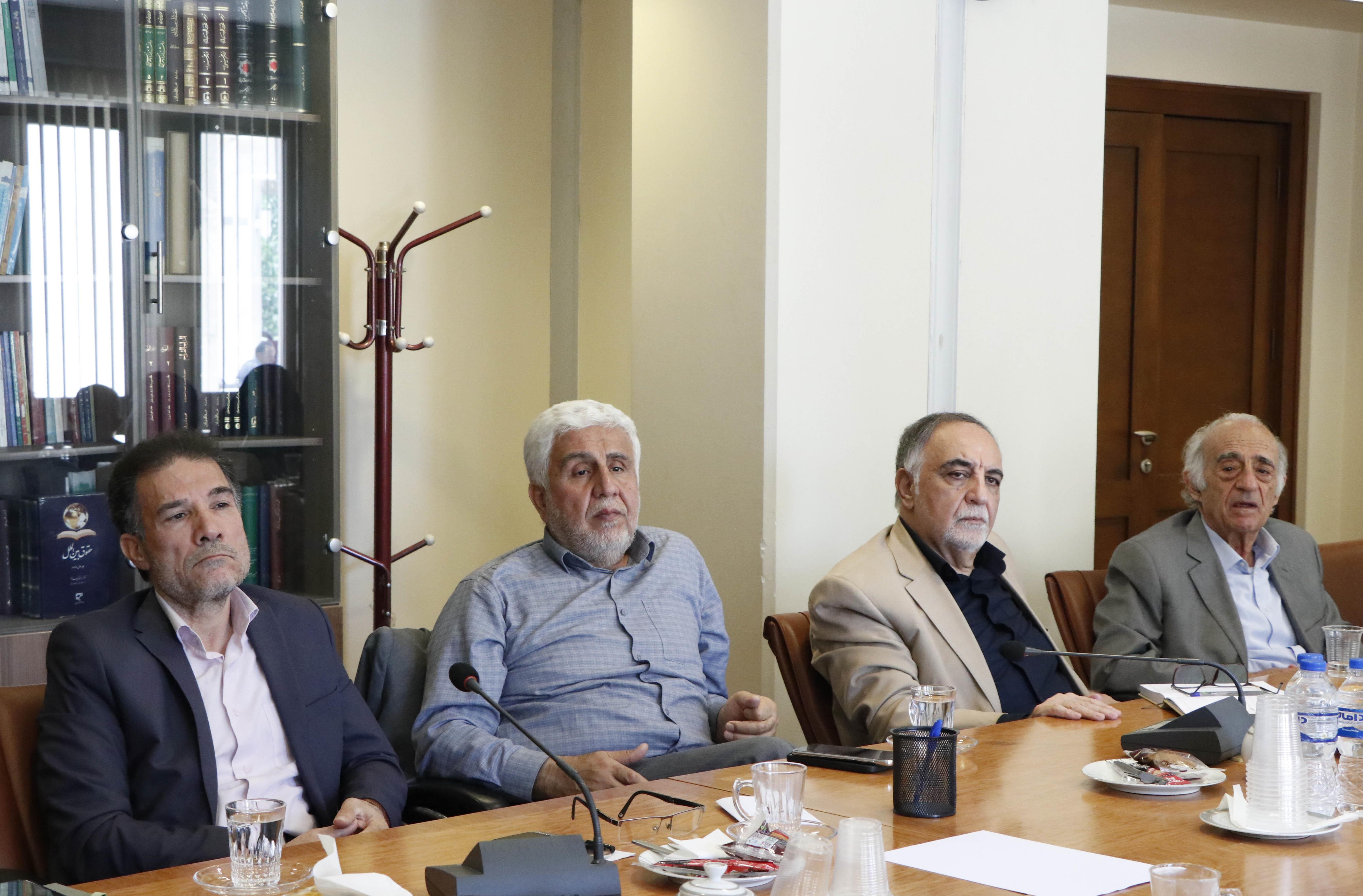 انسانی