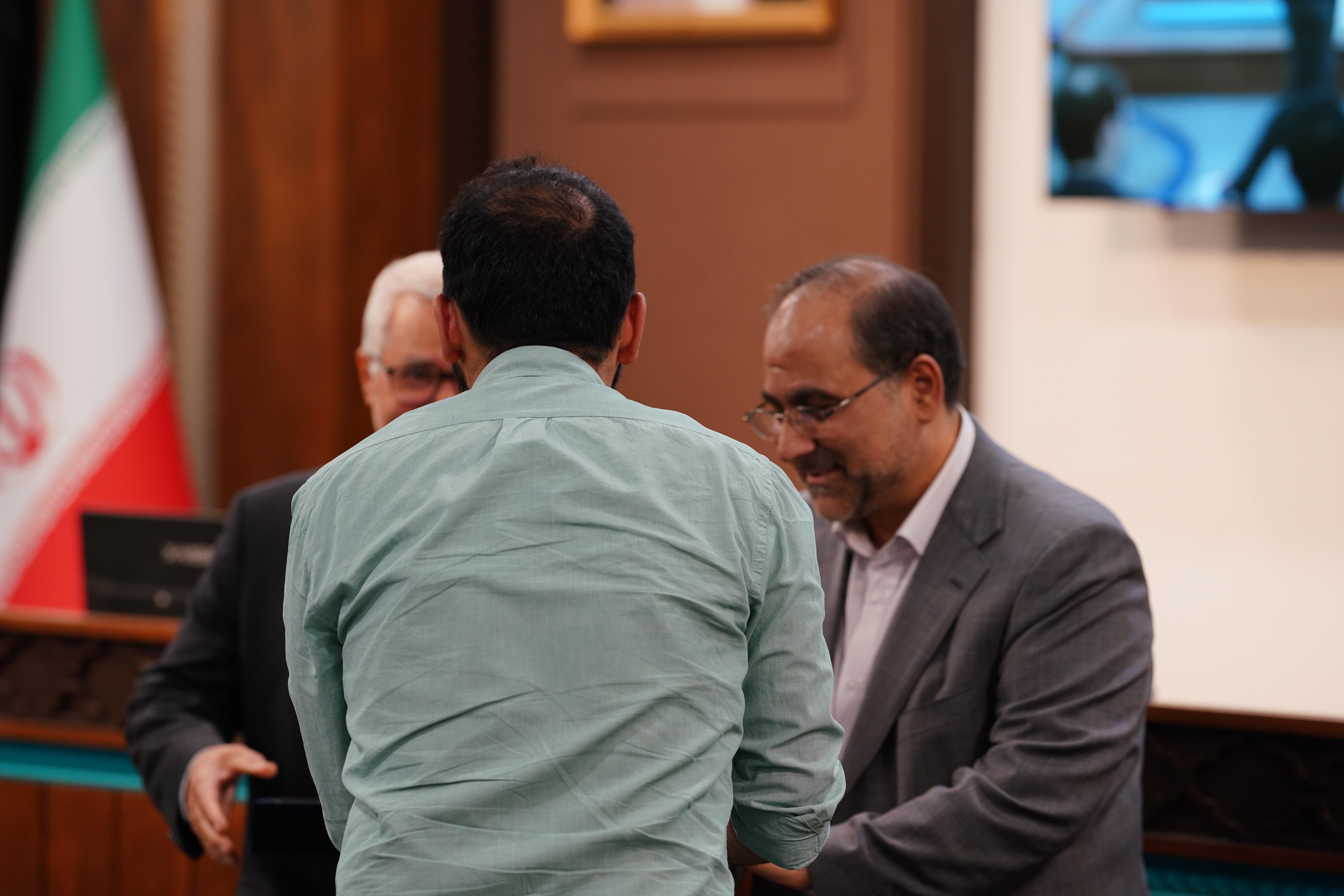 کاشتن برای آینده