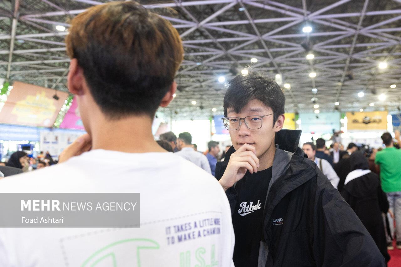 گرامیداشت 30