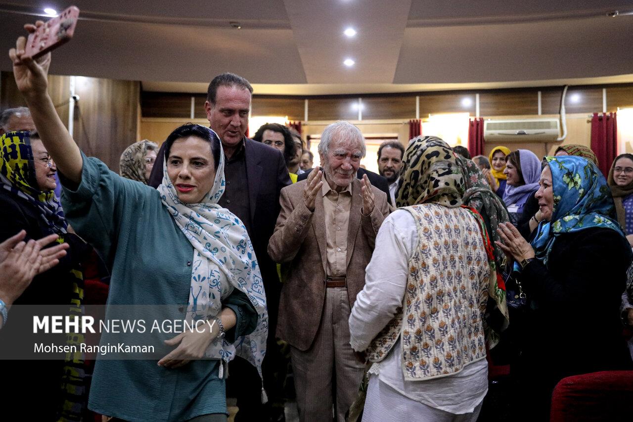 مراسم رونمایی  21