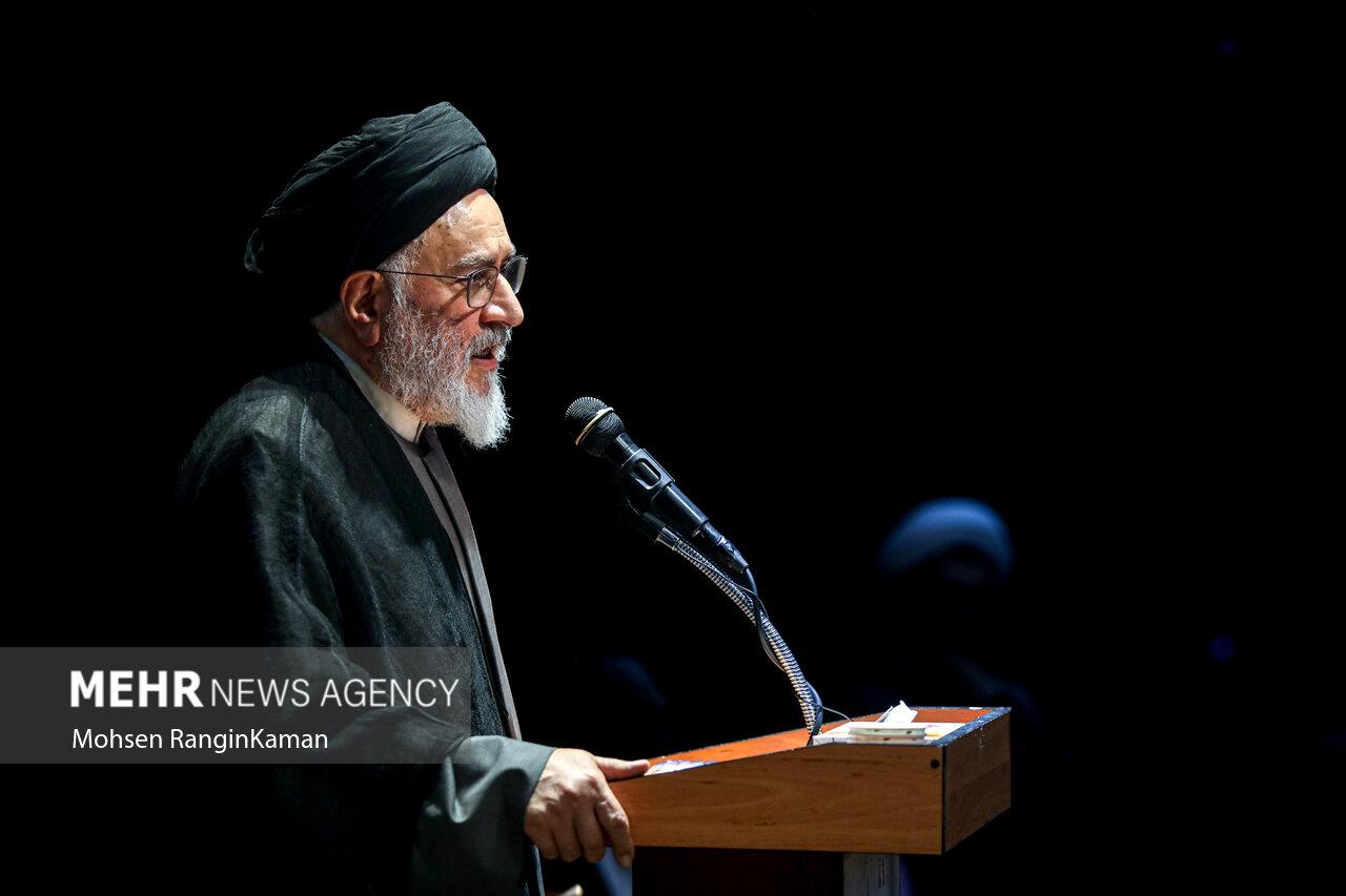 مراسم رونمایی  12