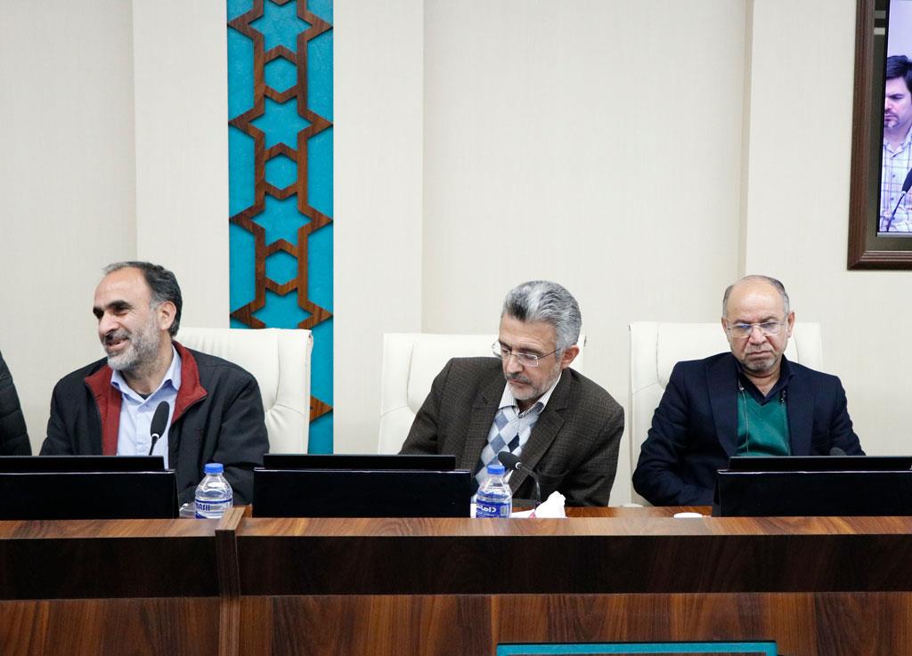 نشست بررسی و تحلیل اسناد مصوبات حوزه علم و فناوری 15