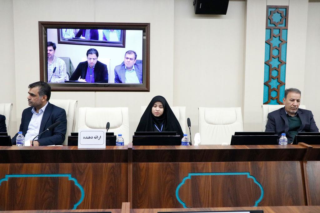 نشست بررسی و تحلیل اسناد مصوبات حوزه علم و فناوری 14