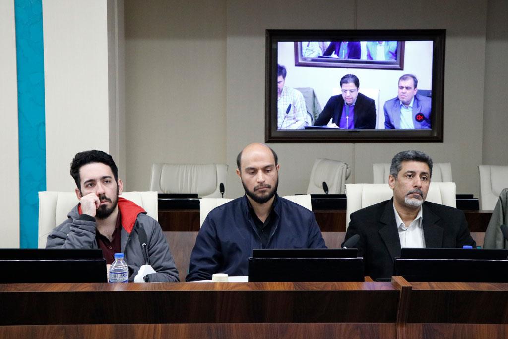 نشست بررسی و تحلیل اسناد مصوبات حوزه علم و فناوری 12