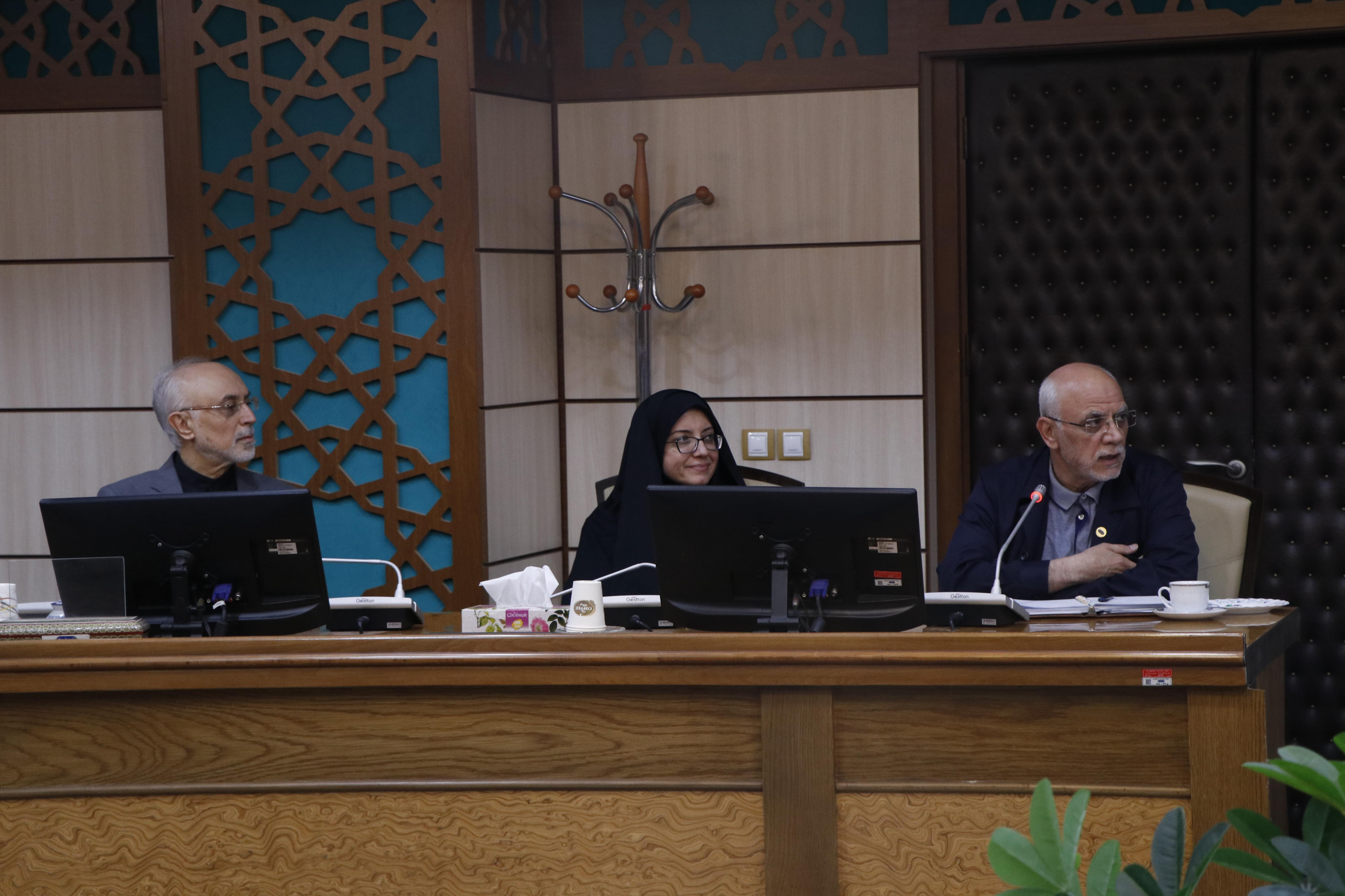 مرجعیت علمی 18