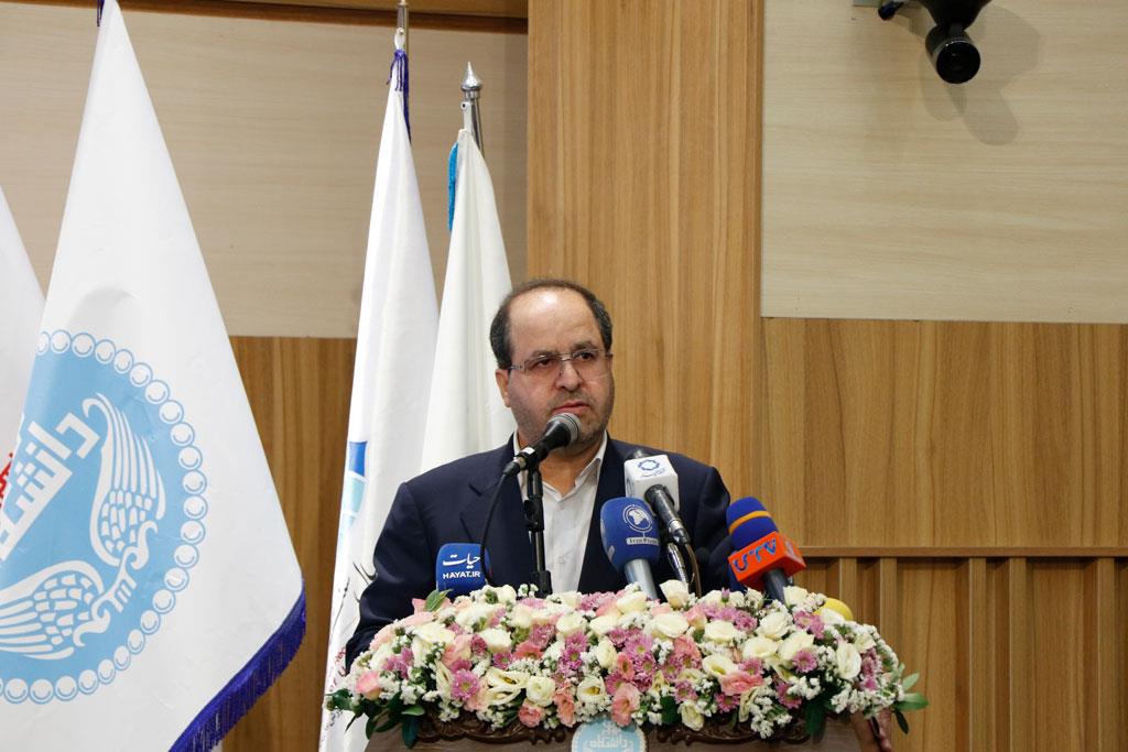 دومین دوره آیین اعطای نشان عالی دانش 25