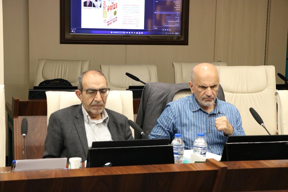 نشست کارگروه سرمایه‌گذاری در تولید 9