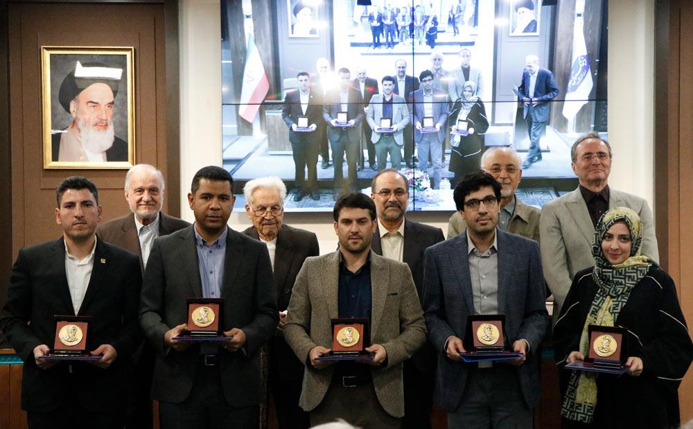 یازدهمین دوره جایزه ابوریحان بیرونی در فرهنگستان علوم برگزار شد