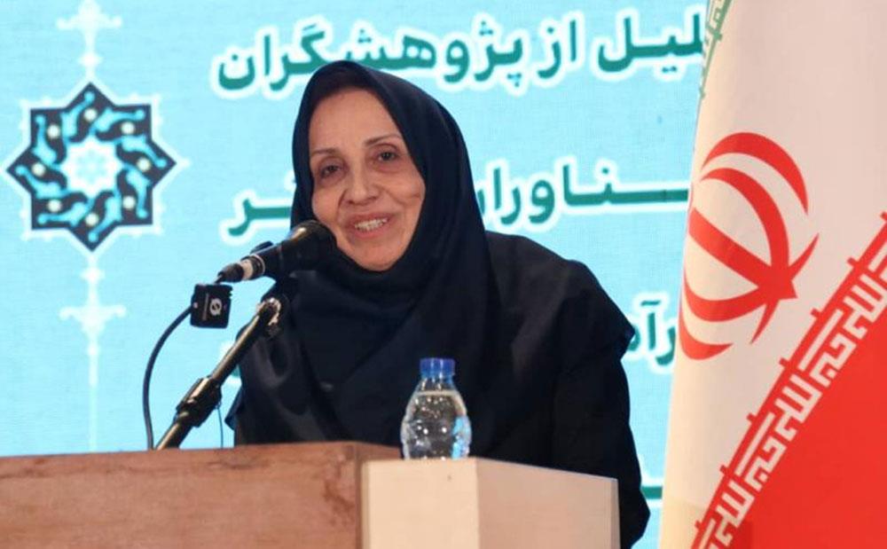 دکتر افسانه صفوی: مسیر زنان در علم همواره هموار نبوده است