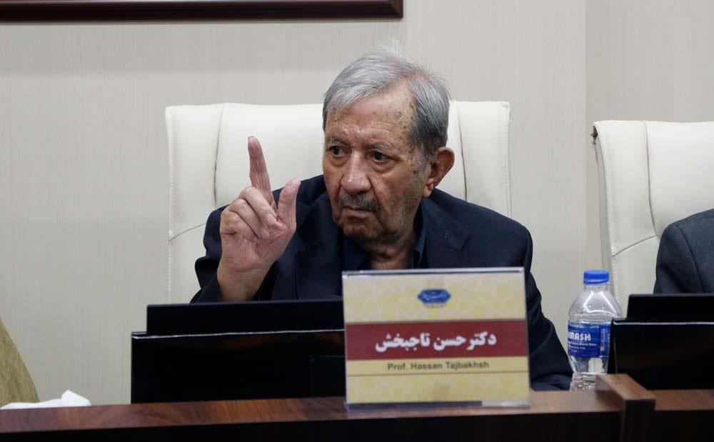 معلمی تلاشی برای رهانیدن بشر از جهل