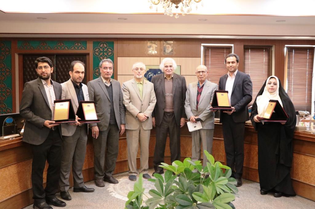 Honoring the Distinguished Young Researchers in Basic Sciences