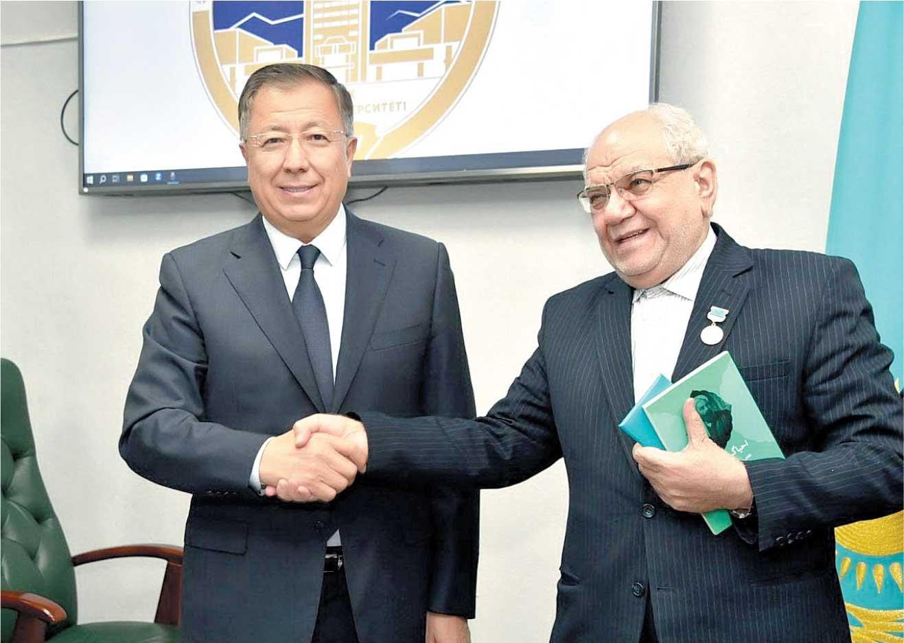 Prof. Gholam Reza Aavani Received the First Degree Scientific Medal of Al-Farabi Kazakh National University