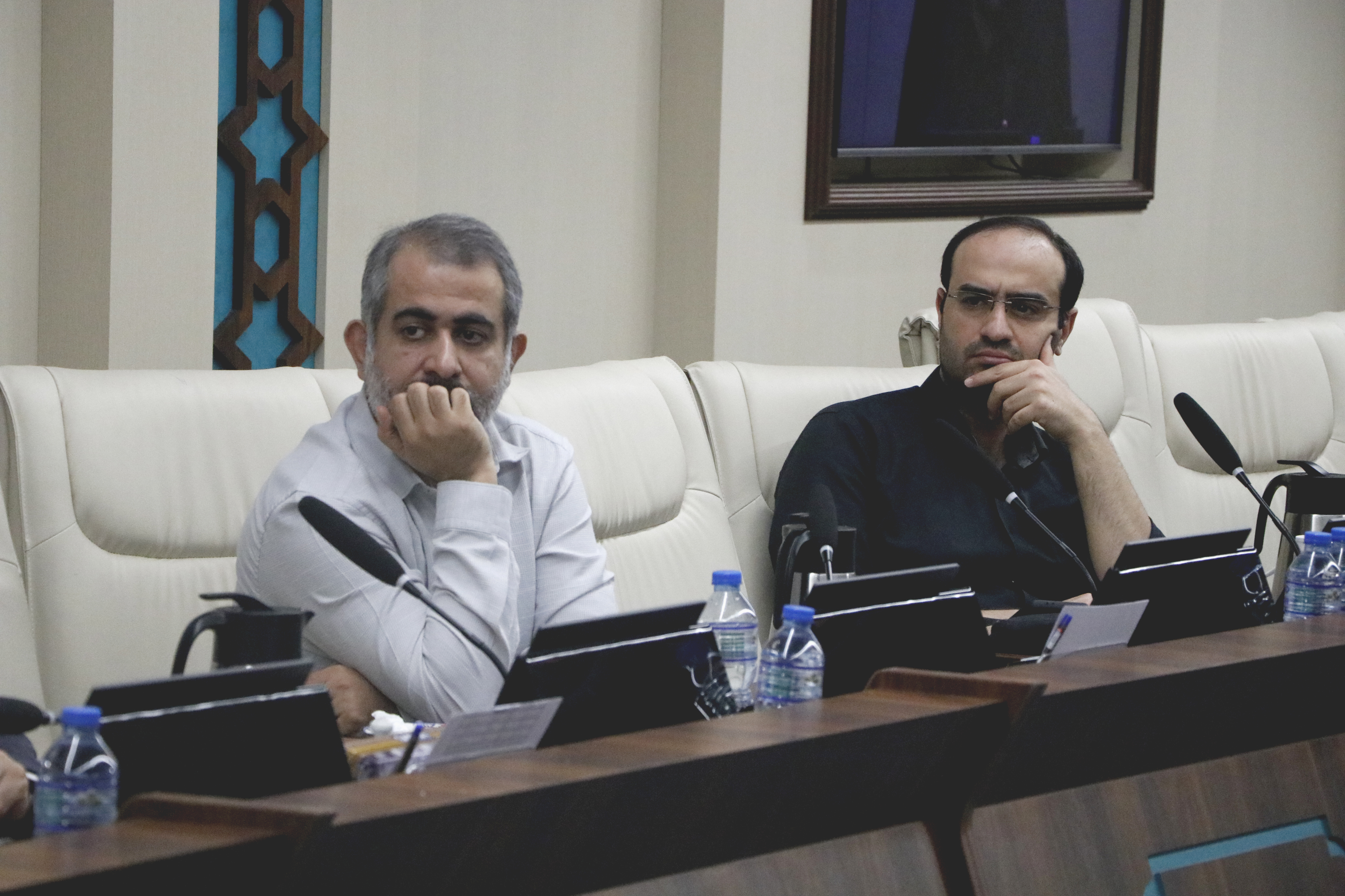 نشست شبکه اندیشمندان جوان فرهنگستان علوم