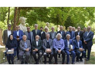 Unveiling the Busts of 18 Elite Scholars of Fars Province at Eram Garden in Shiraz; Members of the Academy of Sciences Among