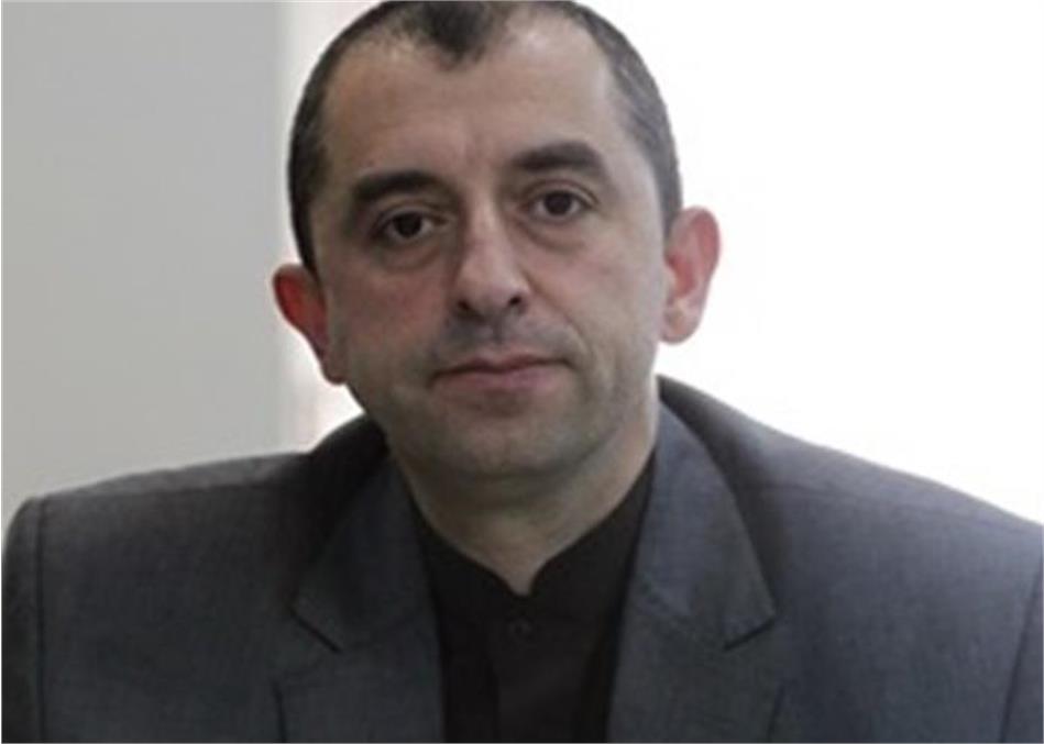 Prof. Zare Receives the Award of the French Habilitation
