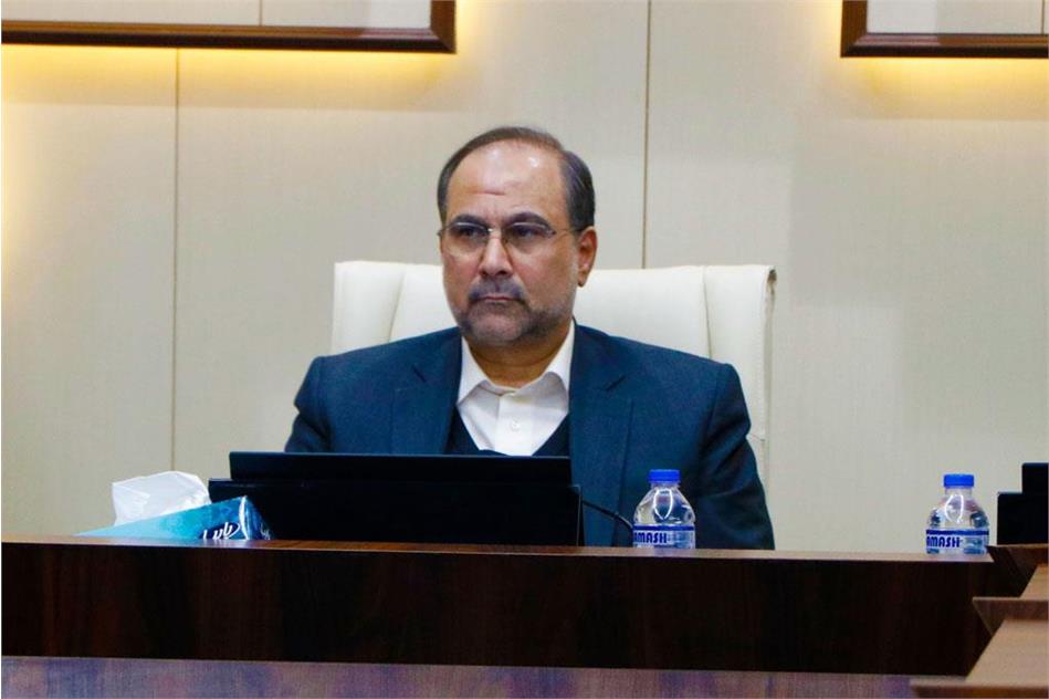 رئیس فرهنگستان علوم: با سرعت فعلی تحولات علمی، عقب می‌مانیم