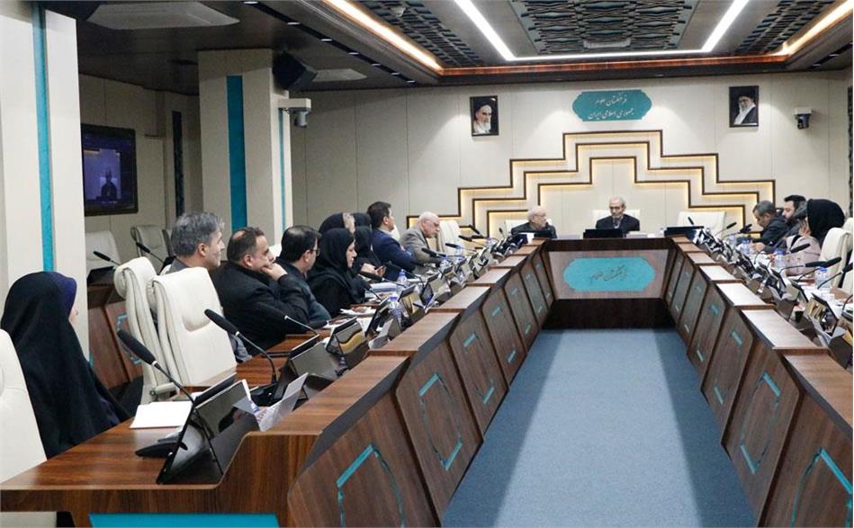 «قانون» ابن‌سینا سند ملی و یکی از اثرگذارترین کتاب‌های تاریخ پزشکی جهان است