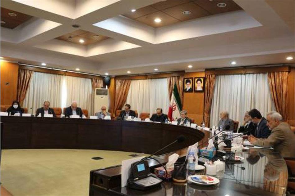 مشارکت در رصد کلان پیشرفت‌های علمی کشور، از وظایف فرهنگستان‌هاست