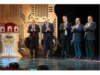 جایزه مصطفی 16