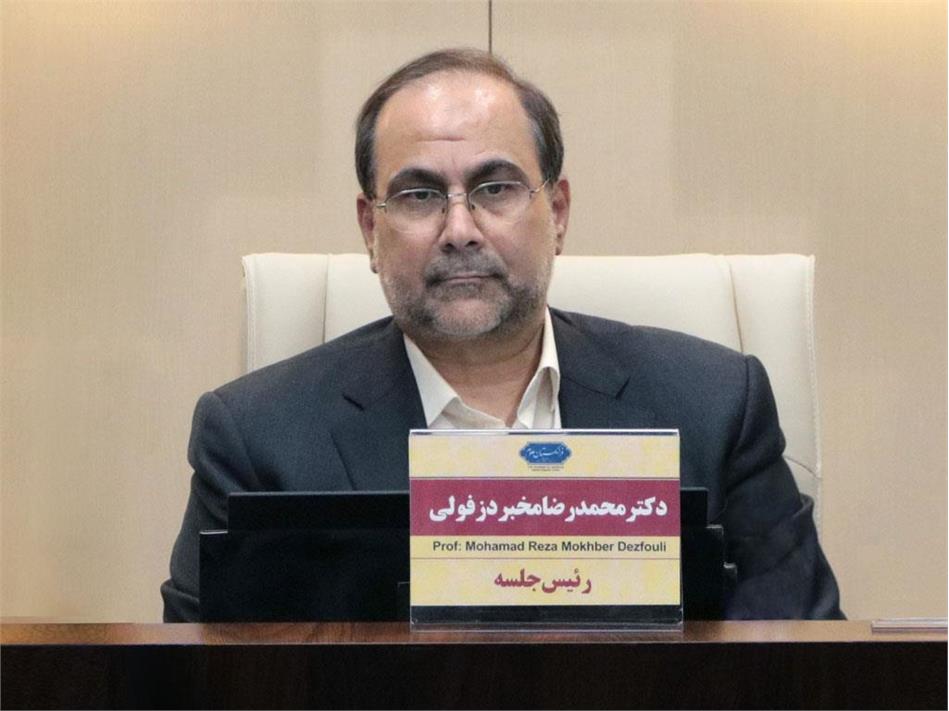 اوج تمدن وحشی غرب در برخورد با استادان و دانشجویان به صورت واقعی نمایان شده است