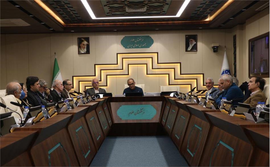 تحولات گیاه‌شناسی و میکروب‌شناسی در تاریخ زیست‌شناسی معاصر ایران بررسی شد