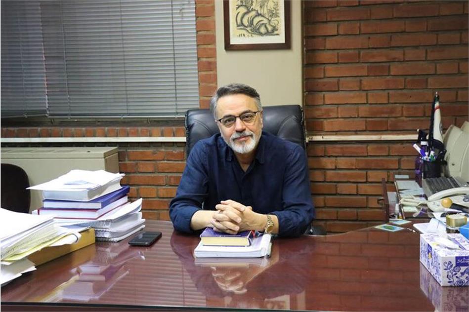 تدوین سرفصل‌های درسی کوانتوم برای مدارس در دانشگاه شریف