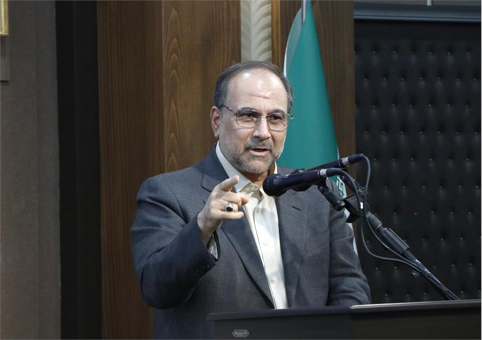 ضرورت بازگشت به نگاه کل‌نگر در علم/ مهندسان پیشگام طراحی سازوکار مؤثر ارتباط دانشگاه و صنعت شوند