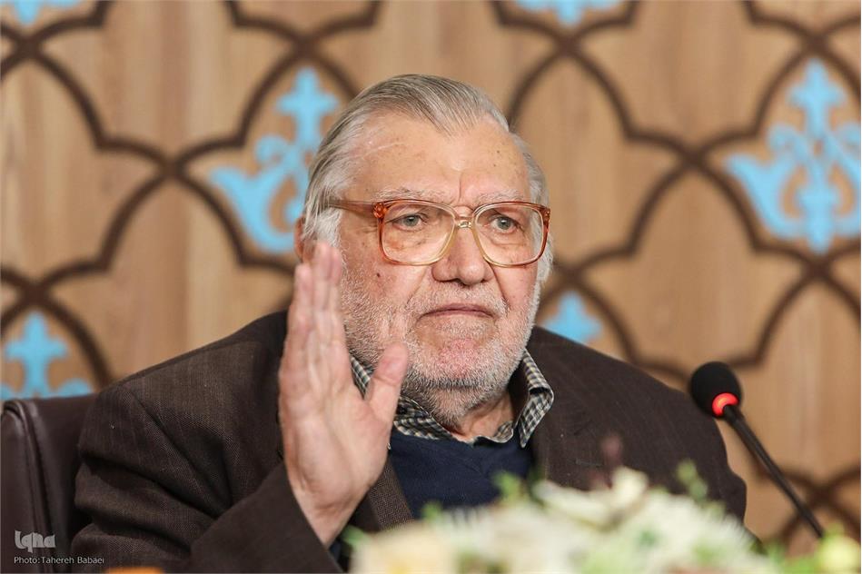 عدم خودباوری از مهم‌ترین دغدغه‌های دکتر مجتهدی بود