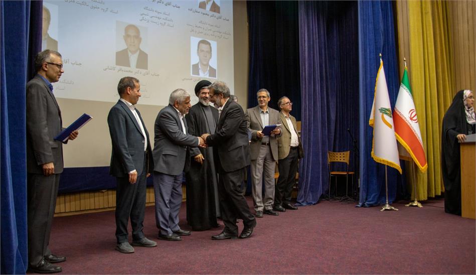 انتخاب عضو وابسته فرهنگستان علوم به عنوان استاد نمونه دانشگاه تربیت مدرس