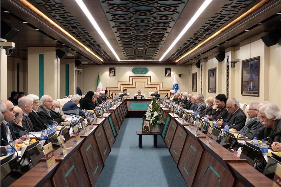 کمک فرهنگستان علوم به جریان اندیشه ورزی در کشور