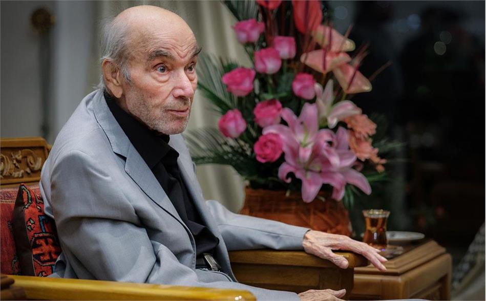 کتاب مسئله آینده است